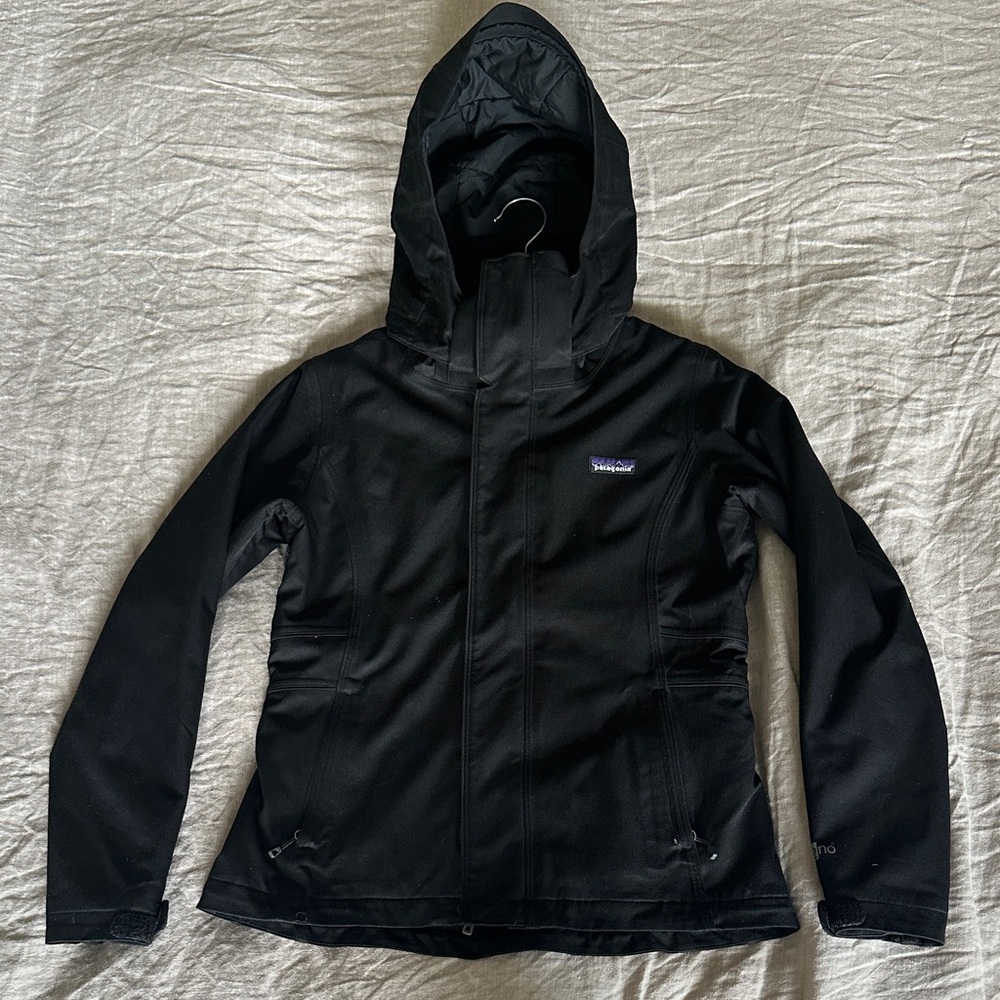 Women's Patagonia Black Snowbelle Insulated Jacket